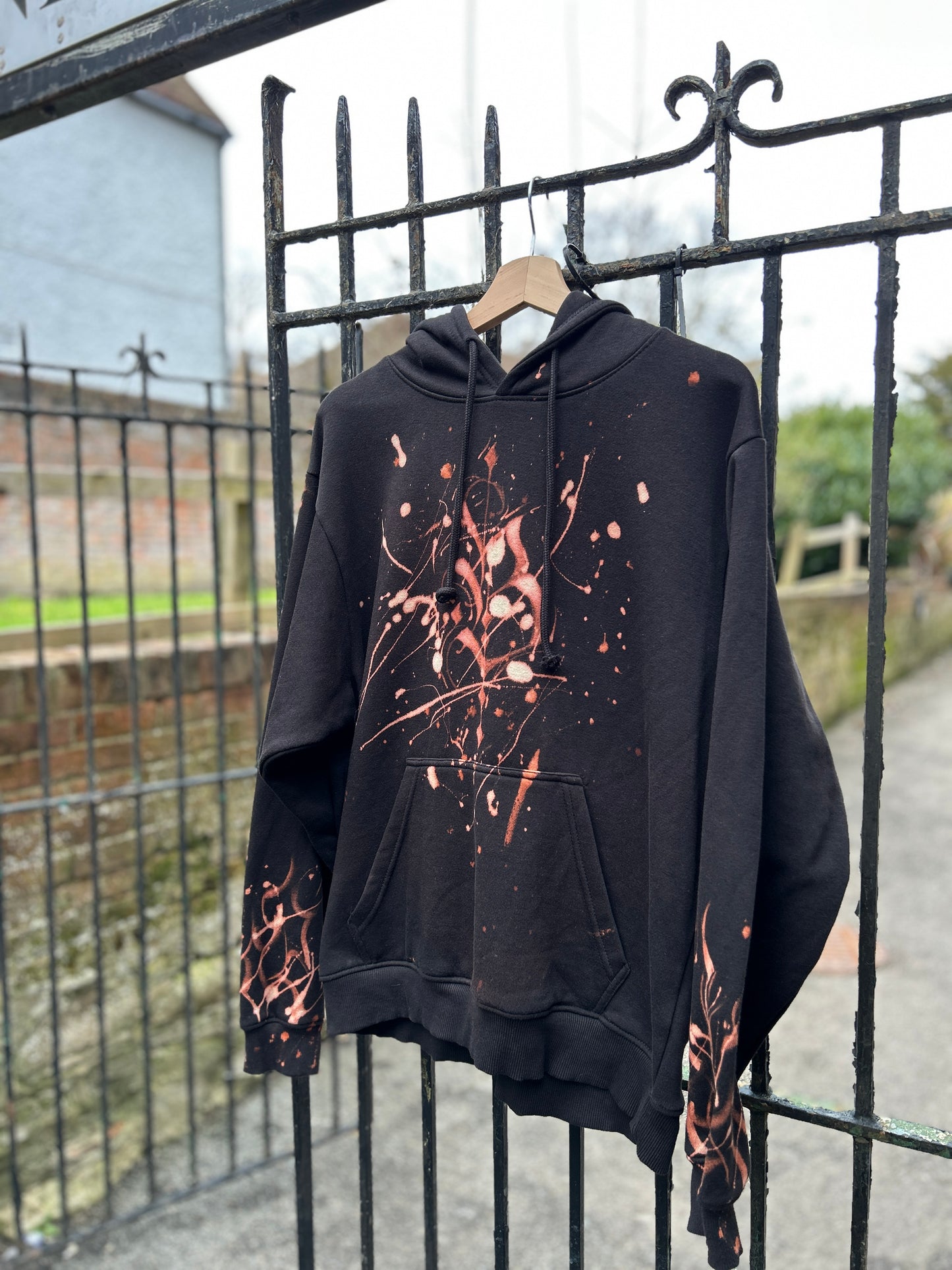 Medium Bleach Blackbird Hoodie